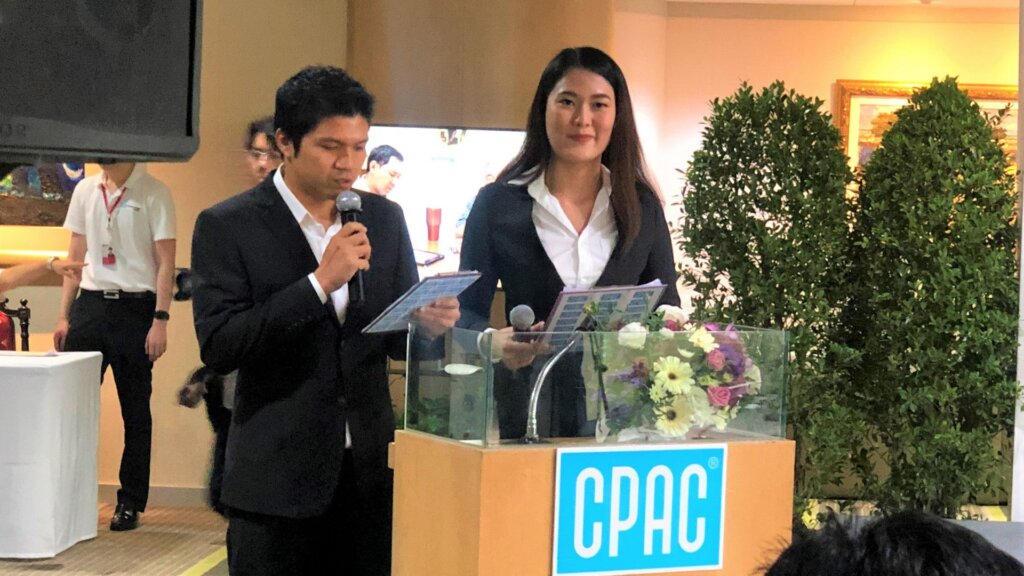 Opening speech by the MCs.