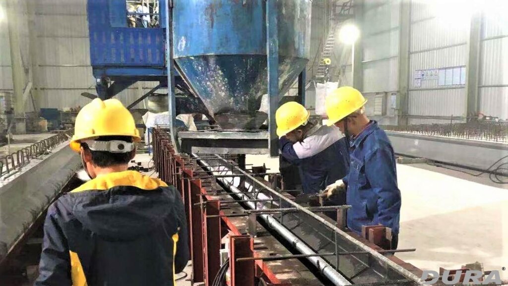 Casting of ZL-DURA beams.