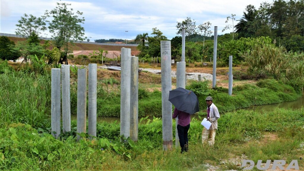 300mm Dia spun piles used