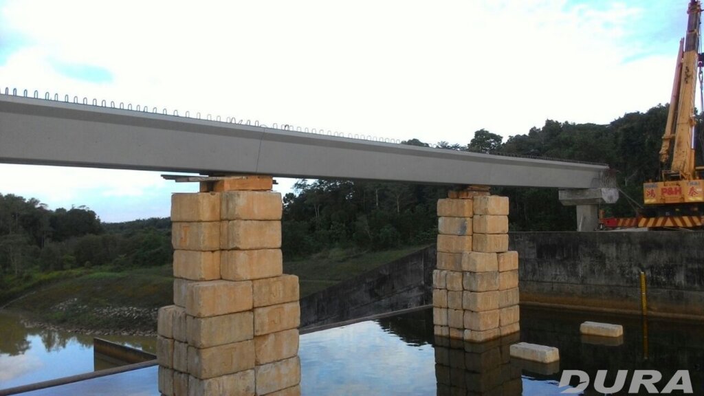 A single span UBG1250-36m U girder assembled