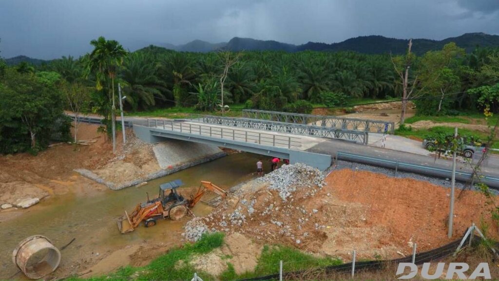 Complete Single span 20m Sg Peh Bridge_2