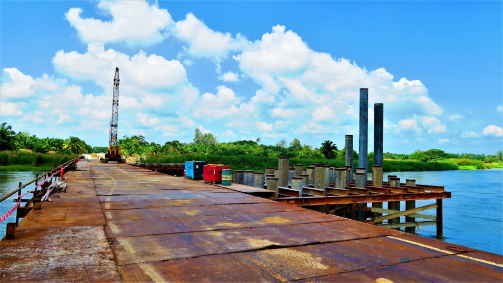 Pier 7 in progress (040219).