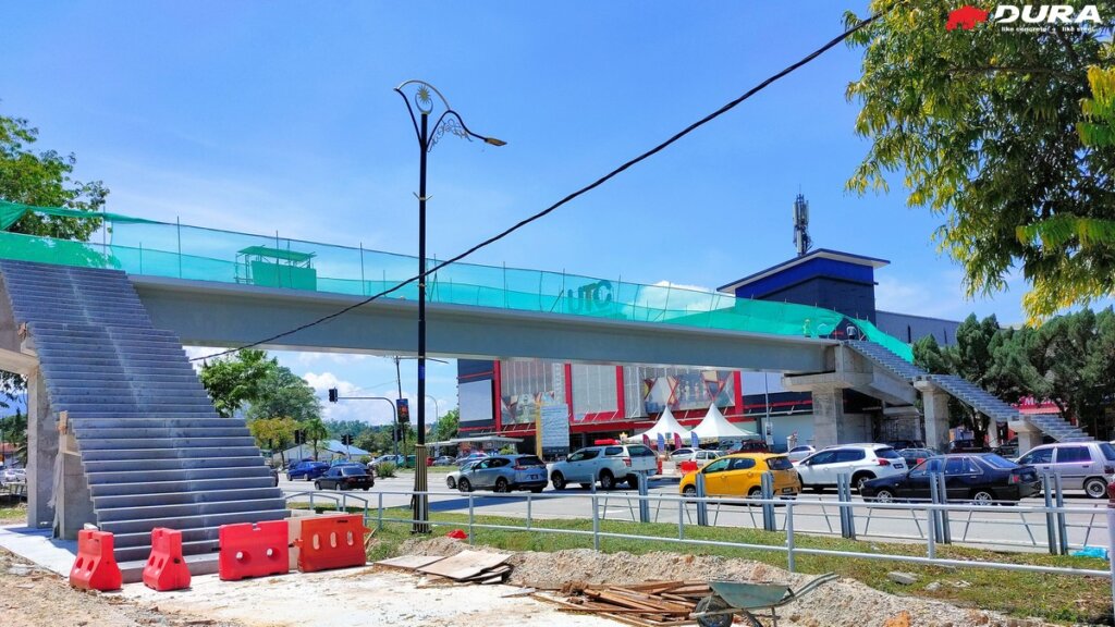 UTC Ampangan pedestrian bridge soon will be completed.