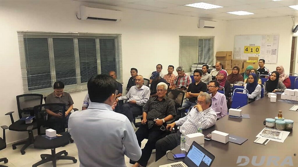 Presentation on Dura product and briefing on UHPFRC