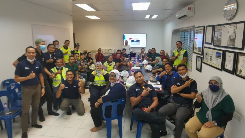 The team were shown a few tests in our lab and were brought to visit our pilot Overlay project