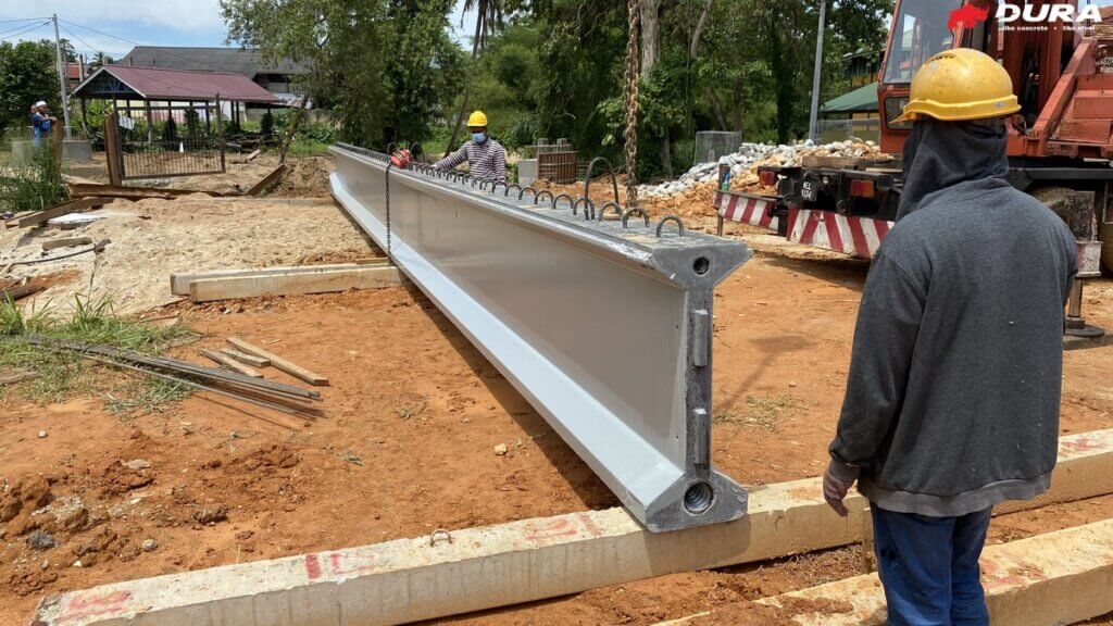 Unloading DURA IB1000.