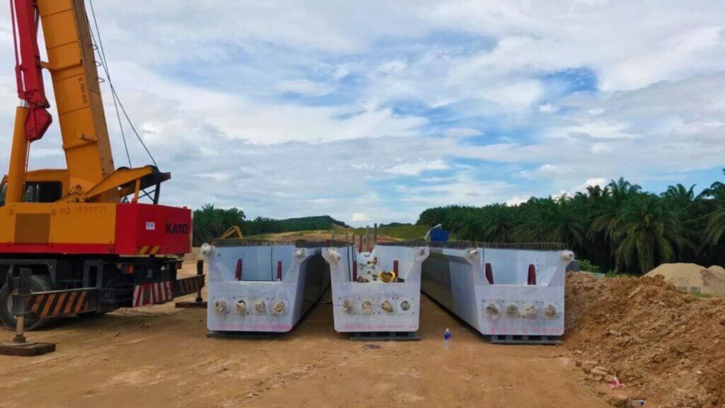 Assembling of beam segments.