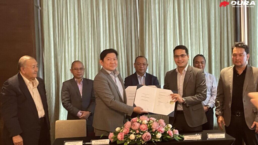 Signing MOU between Dura Technology & Rimbun Niaga.