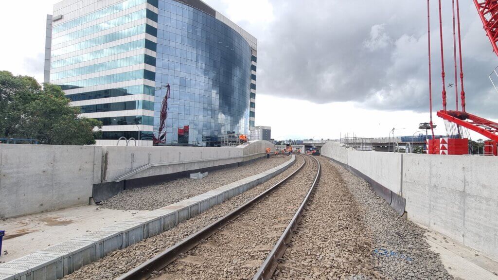 Completion of new Botani bridge in 5 working days.