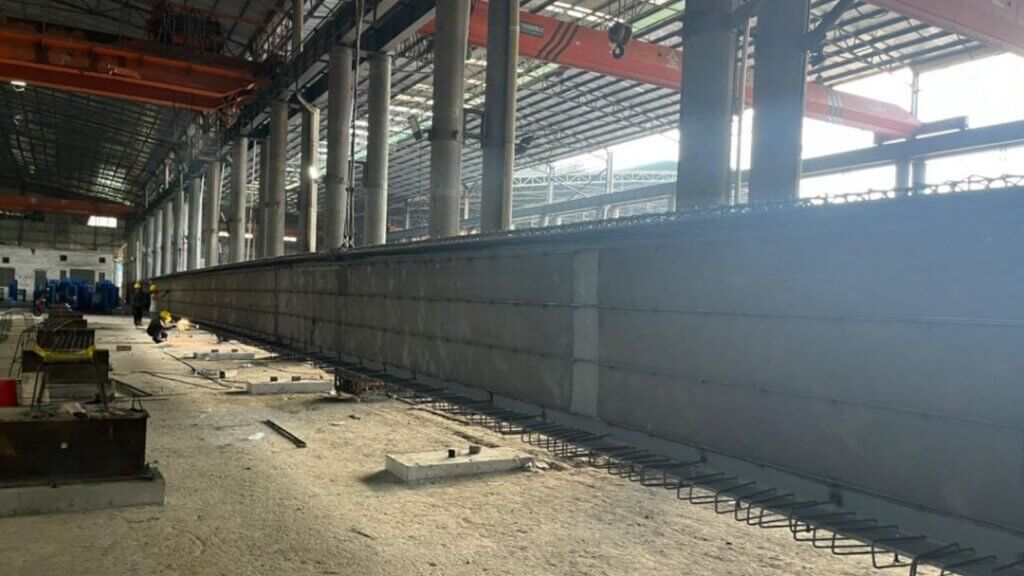 Setting up mould and bed for casting.