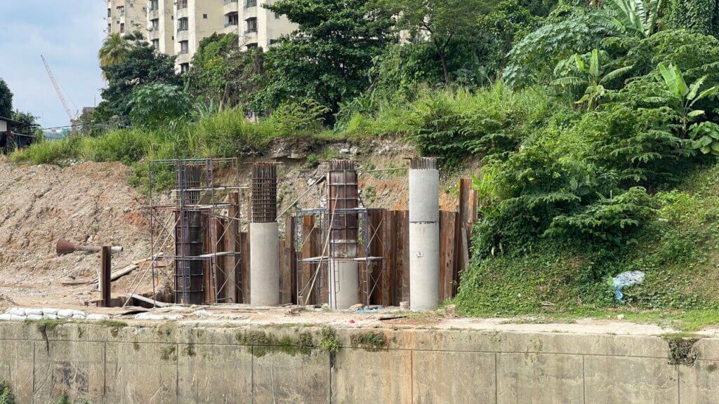 3. Construction of RC column at abutment B.