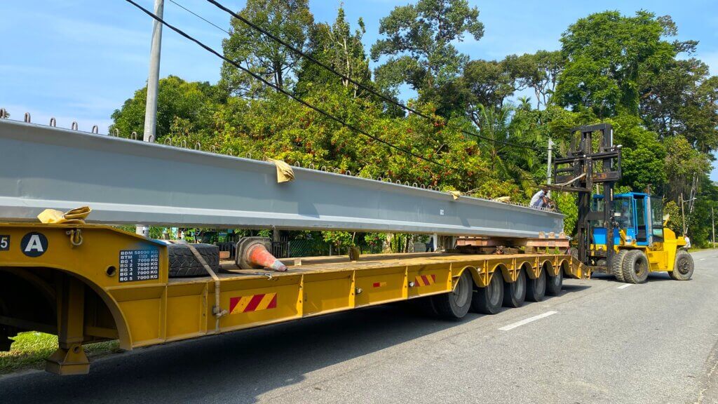 2.IB850-20m arrived on site.