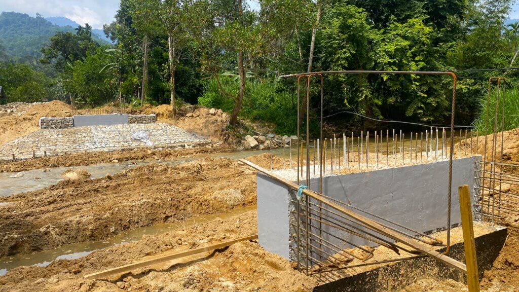 2. Construction of RC column at abutment B.