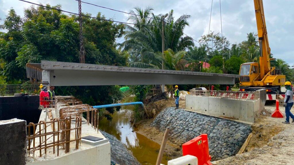 Launching for the first shallow beam.