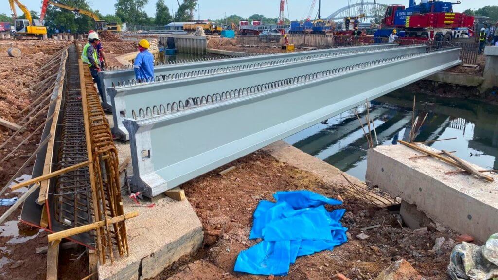 Ibeams sitting onto the abutments.