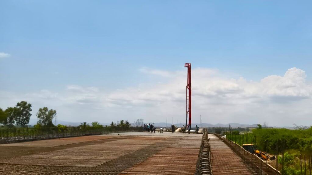 Casting of Concrete Decks Reinforced with rebars.