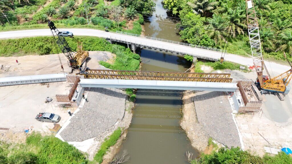 Continuation of the second beam launching sequence is in progress.
