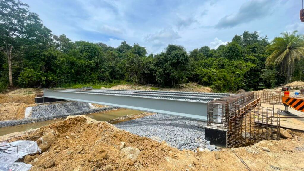 To Construct New Bridge at Kampung Air Pulau,Perak using DURA®IB1200 ...